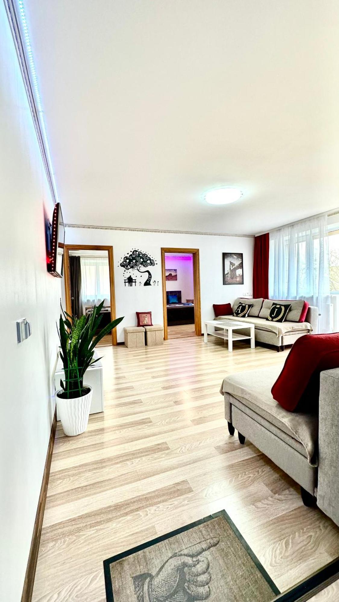 Neriesapartment No.2 Bedrooms Modern Suite In Centrum 帕兰加 外观 照片