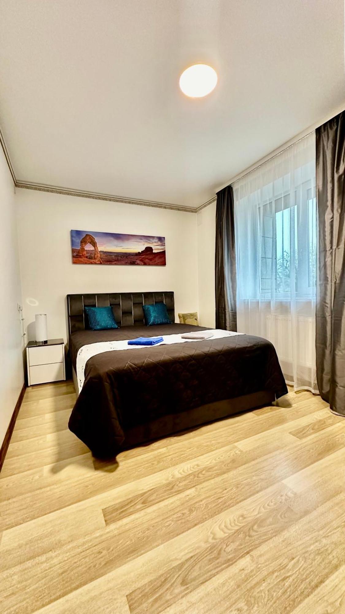 Neriesapartment No.2 Bedrooms Modern Suite In Centrum 帕兰加 外观 照片